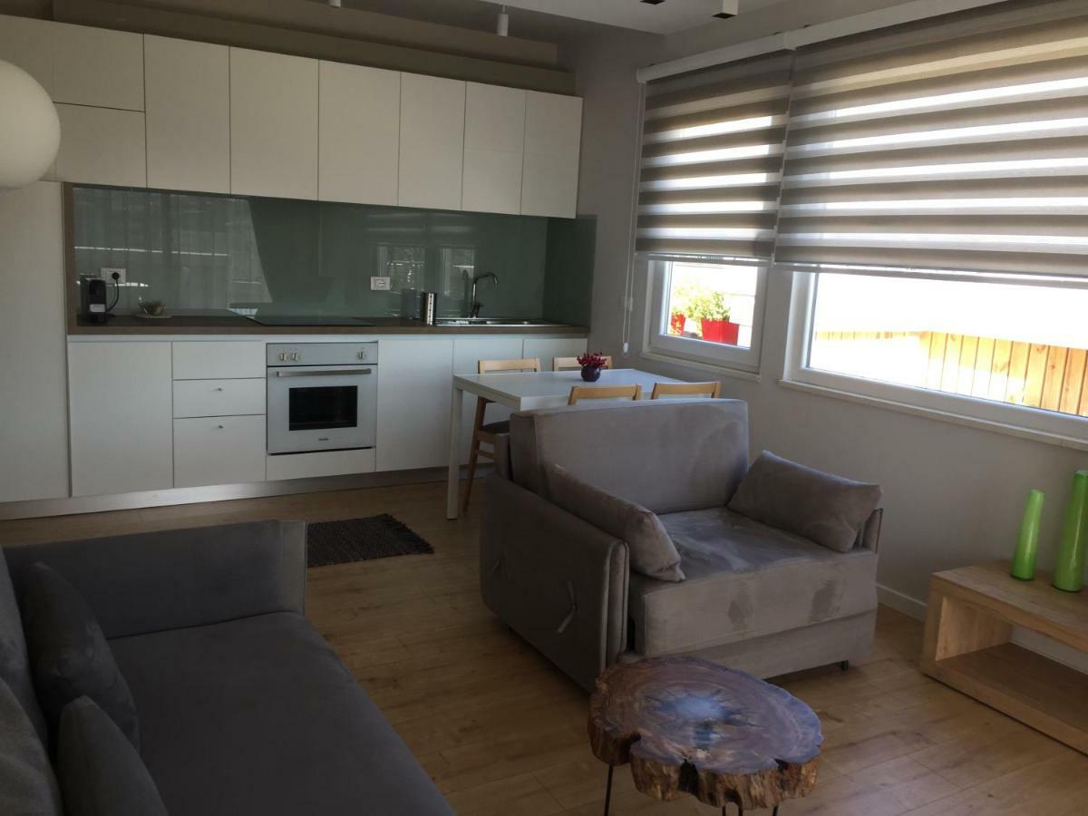 Terrace Apartments, Near The Park * Tirana